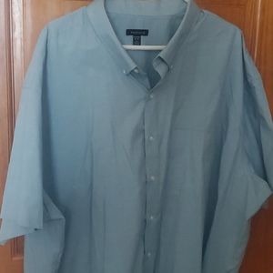 Van Heusen Short Sleeve shirt